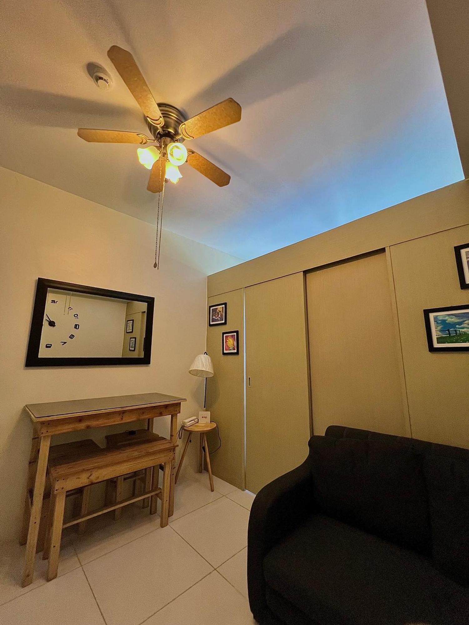 The Pallet House, Wind Residences Tagaytay Tagaytay City Exterior foto
